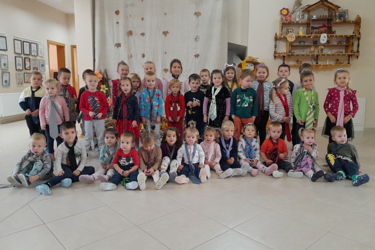 U dječjem vrtiću „Bregunica“ obilježen Dan kravate